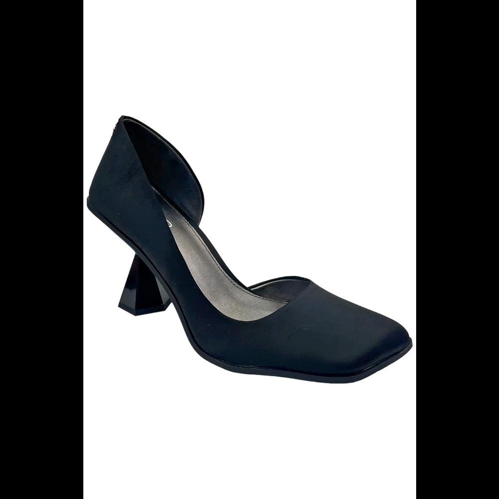 Circus NY By Sam Edelman Women's Slip On Pumps Black - Medium